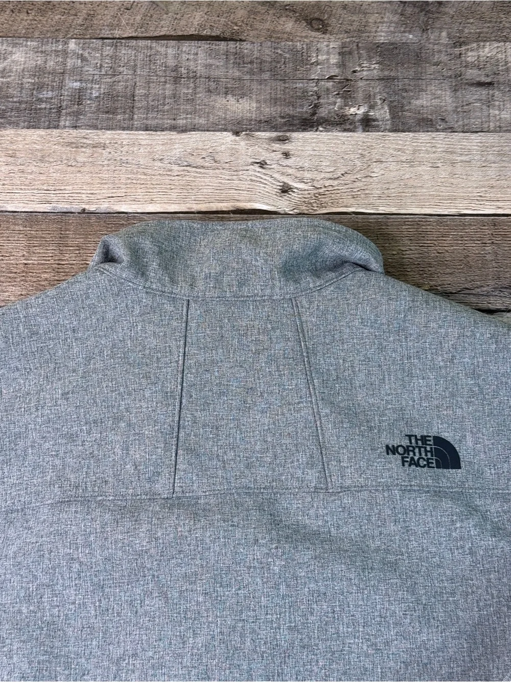 The North Face Men's L Windwall Softshell Jacket - Gray